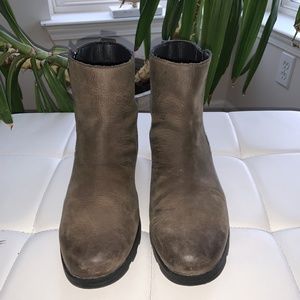 Sorel ankle boots